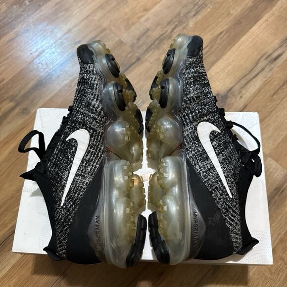 Nike Air Vapormax Flyknit 3 Black White Oreo main image 6